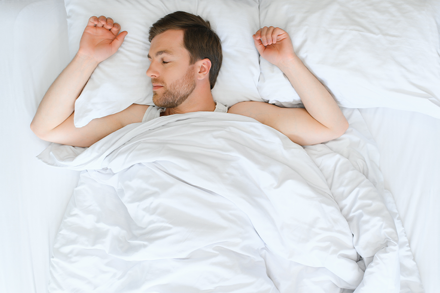 Melhor posição para dormir: como alinhar o corpo para um sono saudável